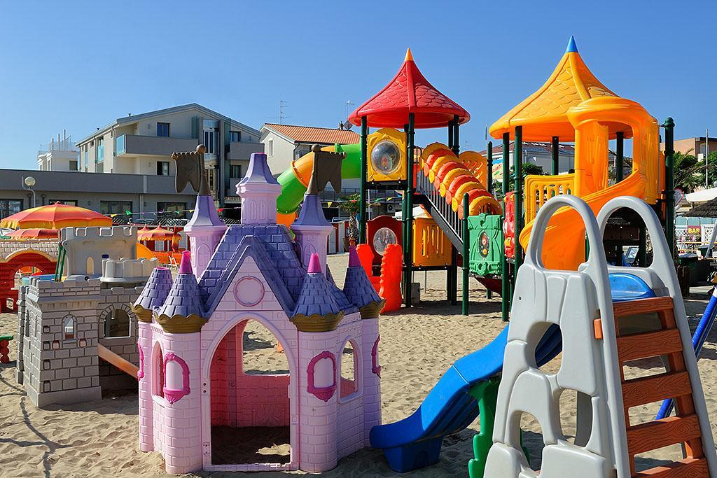 Hotel & Residence Cavalluccio Marino Rimini Kültér fotó
