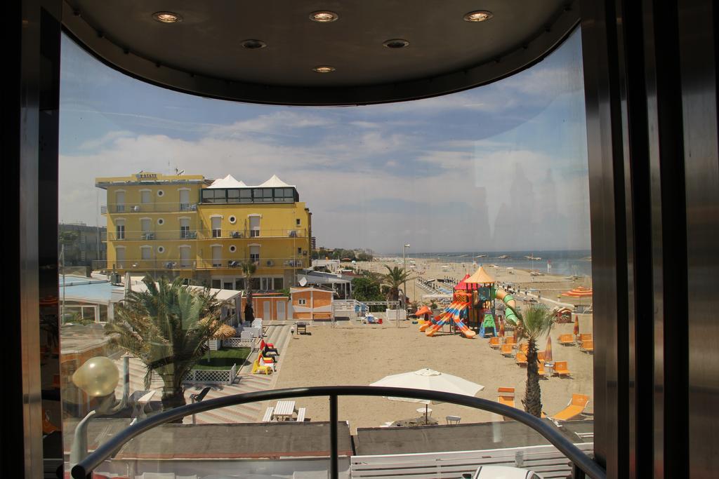 Hotel & Residence Cavalluccio Marino Rimini Kültér fotó